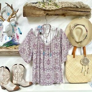 Torrid Lavender Print Cold Shoulder Challis Top Blouse w shabby chic Gypsy vibe